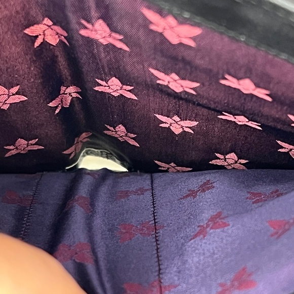 Anuschka Zebra Wallet Black Leather Floral Clutch Wallet NWOT Hand Painted - Picture 6 of 16